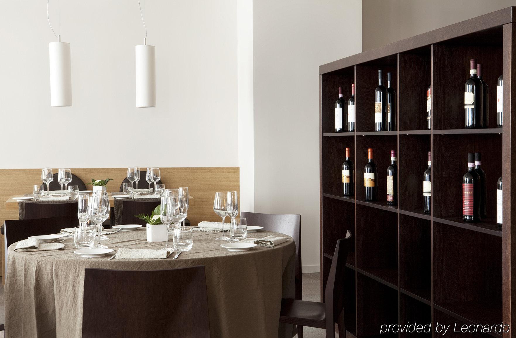 Hsm Hotel San Martino Garbagnate Monastero Luaran gambar